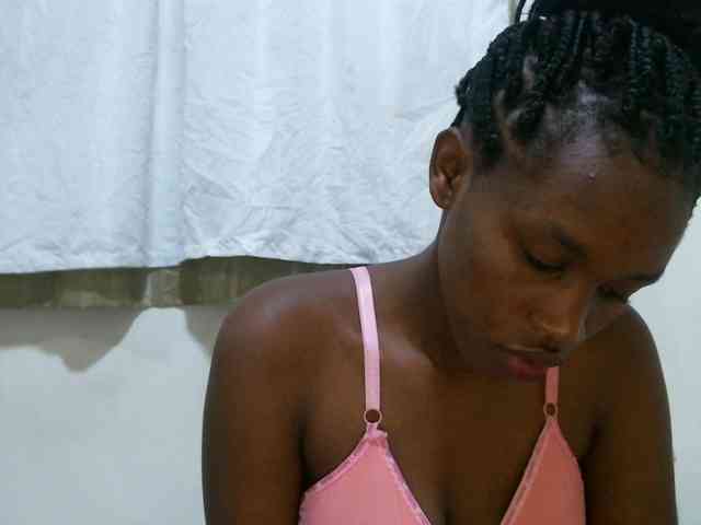 sweet-brown webcam