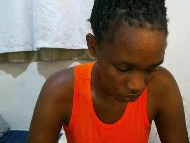 sweet-brown webcam