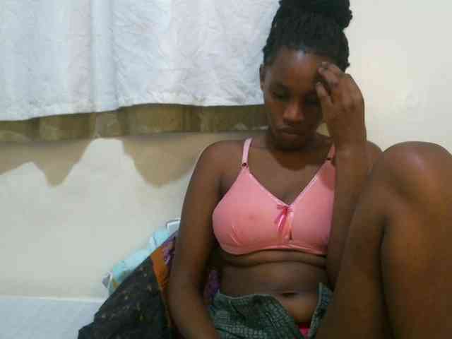 sweet-brown webcam
