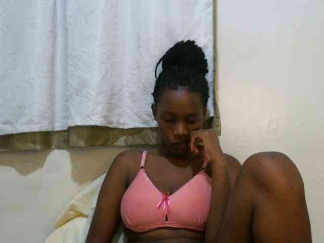 sweet-brown webcam