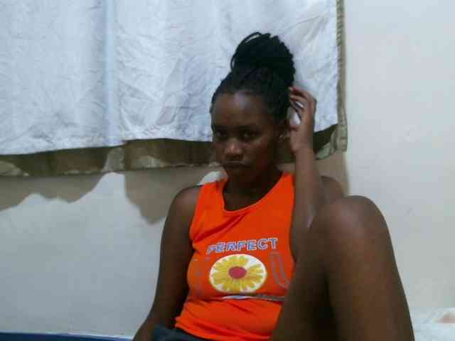 sweet-brown webcam