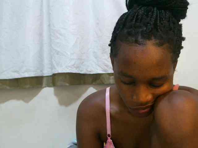 sweet-brown webcam