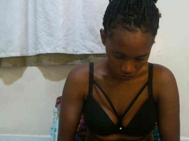 sweet-brown webcam