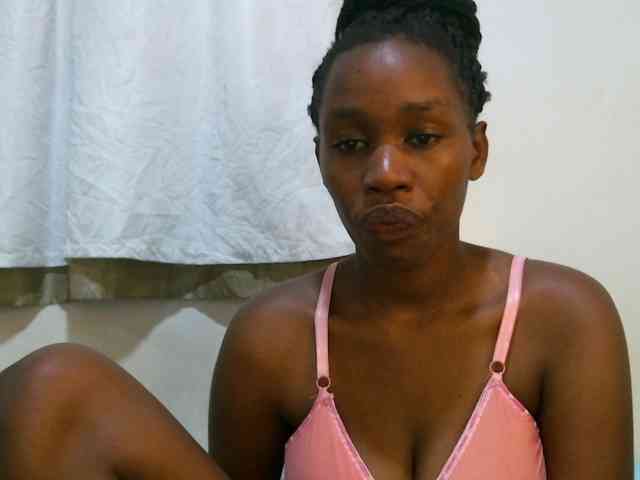 sweet-brown webcam