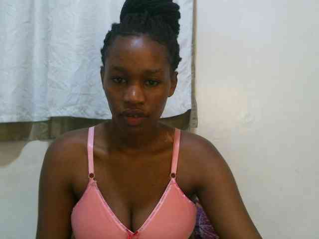 sweet-brown webcam