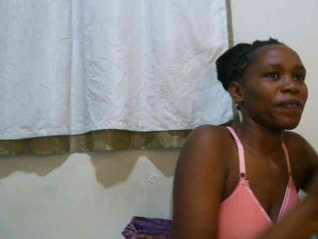 sweet-brown webcam