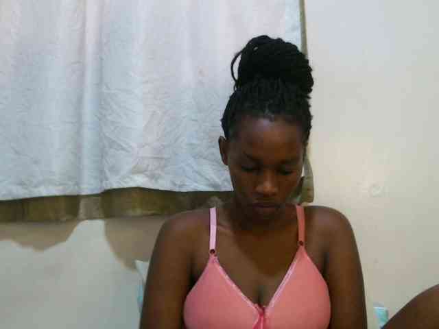 sweet-brown webcam