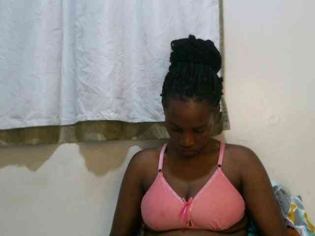 sweet-brown webcam