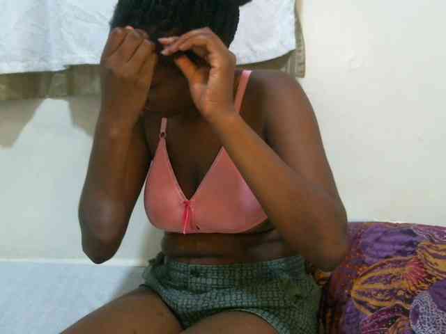 sweet-brown webcam