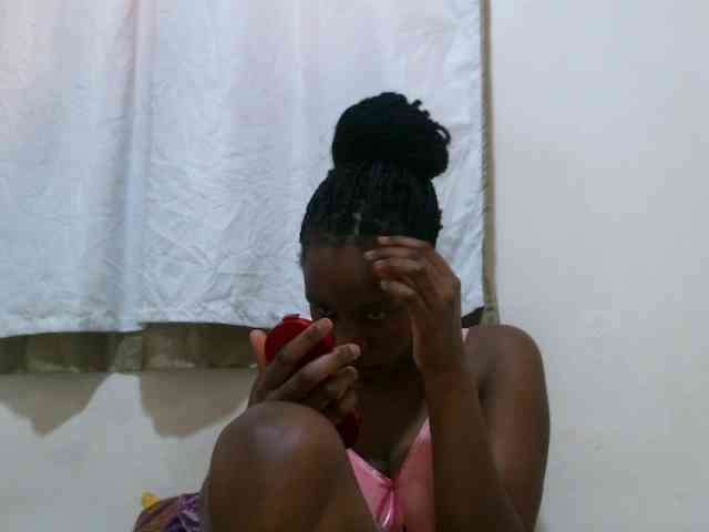 sweet-brown webcam