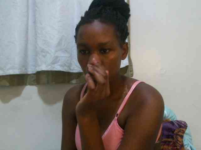 sweet-brown webcam