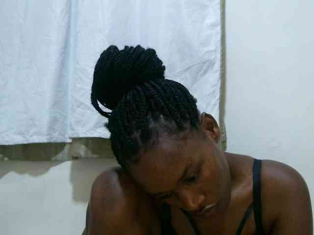 sweet-brown webcam