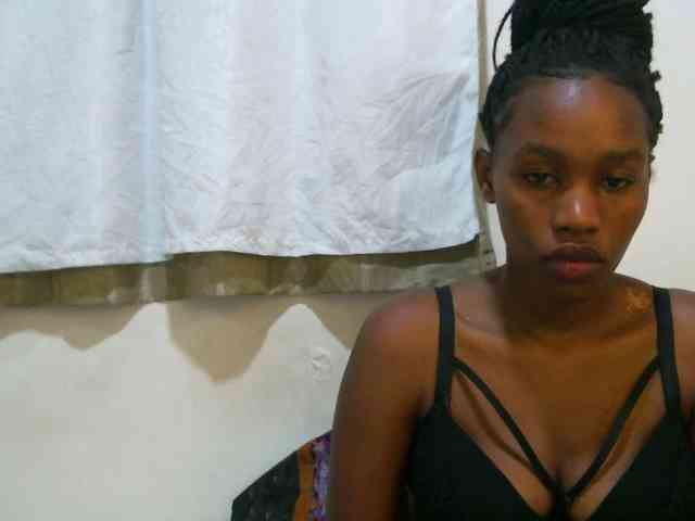 sweet-brown webcam