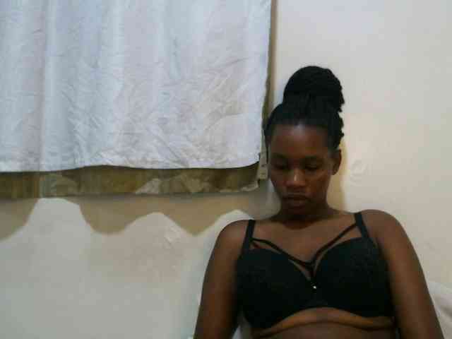 sweet-brown webcam
