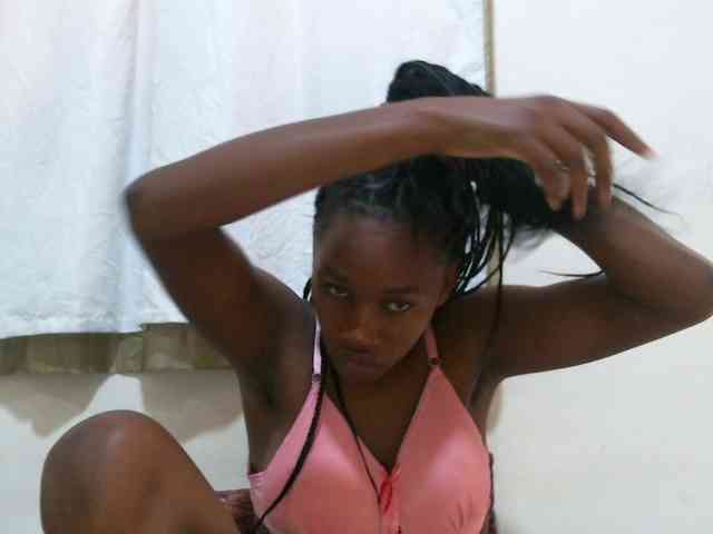 sweet-brown webcam