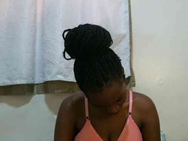 sweet-brown webcam
