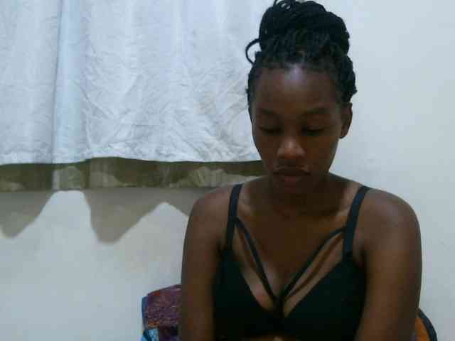 sweet-brown webcam