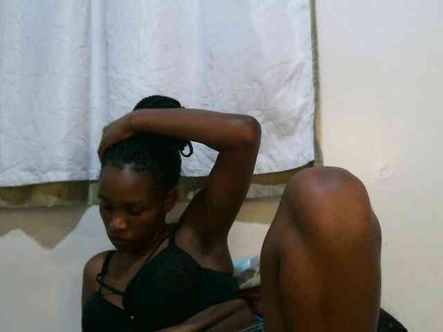 sweet-brown webcam