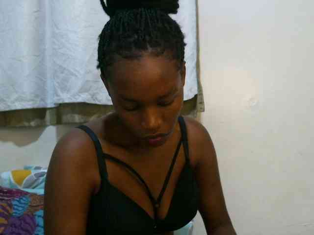 sweet-brown webcam