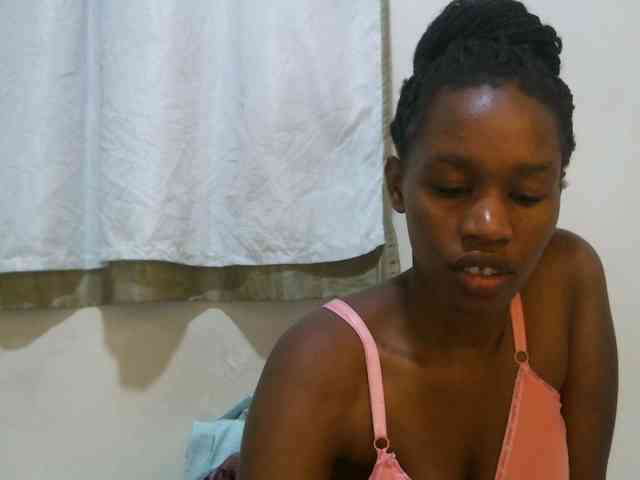 sweet-brown webcam