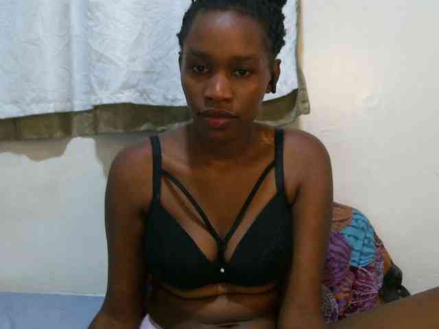 sweet-brown webcam