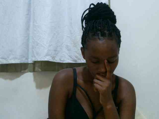sweet-brown webcam