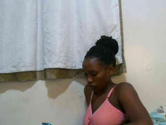 sweet-brown webcam