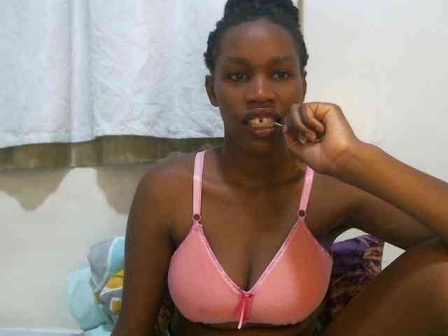 sweet-brown webcam