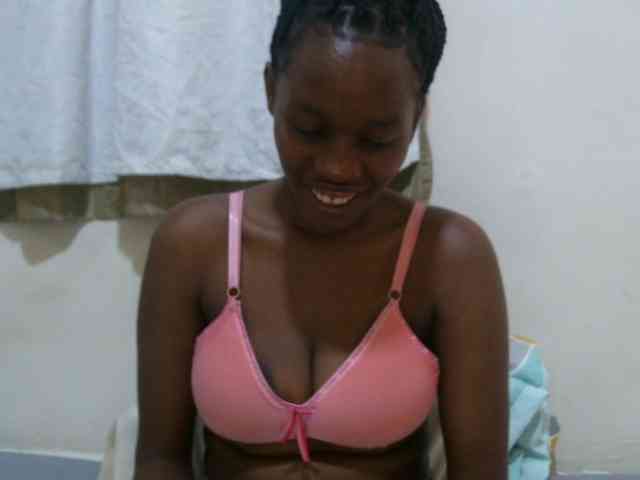 sweet-brown webcam