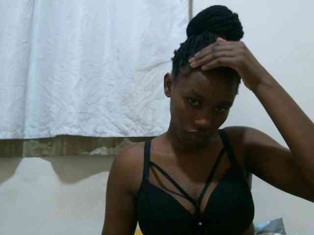 sweet-brown webcam
