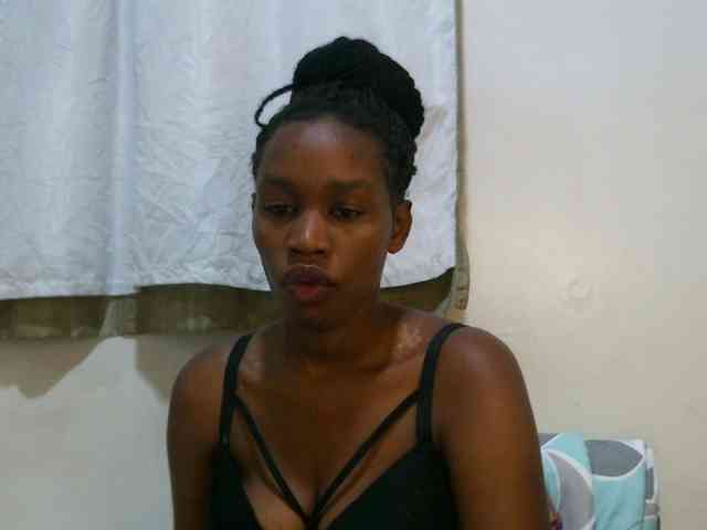 sweet-brown webcam