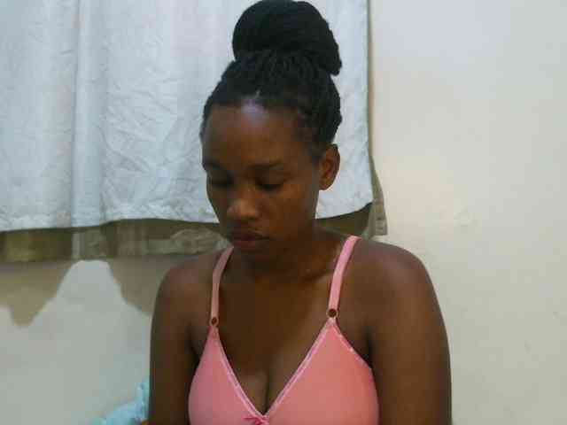sweet-brown webcam