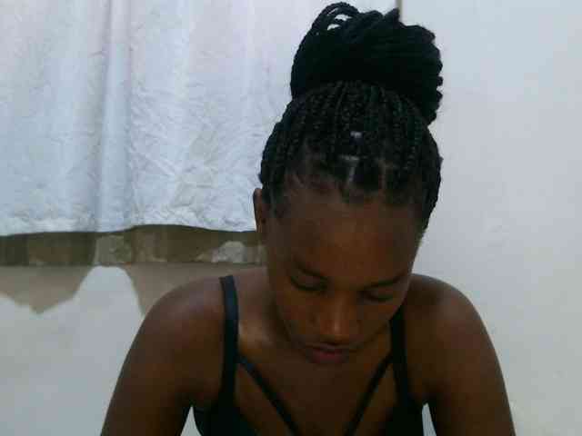 sweet-brown webcam