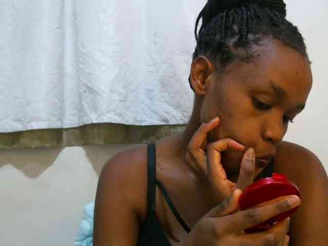 sweet-brown webcam