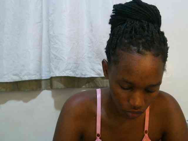 sweet-brown webcam