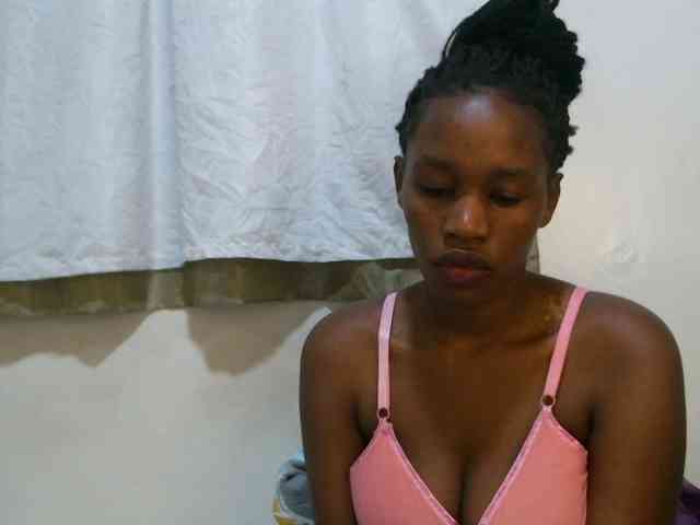 sweet-brown webcam