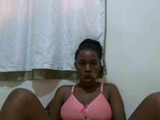 sweet-brown webcam