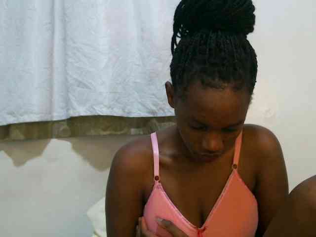 sweet-brown webcam