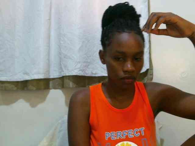 sweet-brown webcam