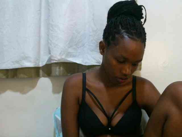 sweet-brown webcam