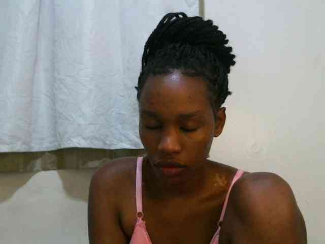 sweet-brown webcam