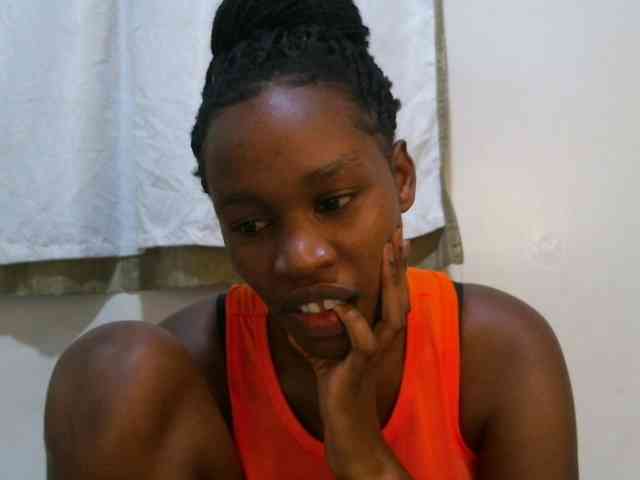 sweet-brown webcam
