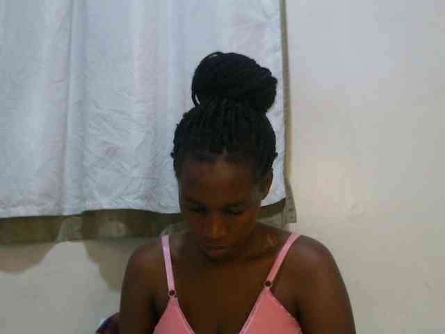 sweet-brown webcam
