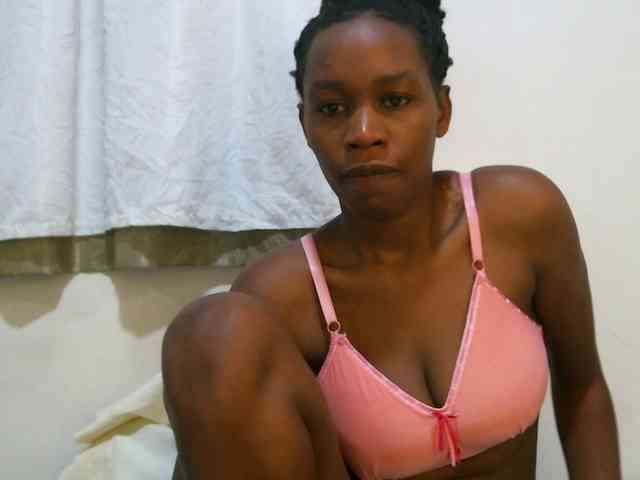 sweet-brown webcam