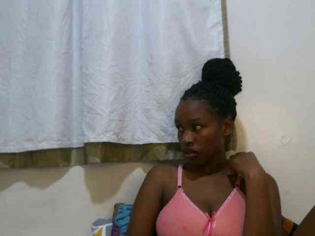 sweet-brown webcam