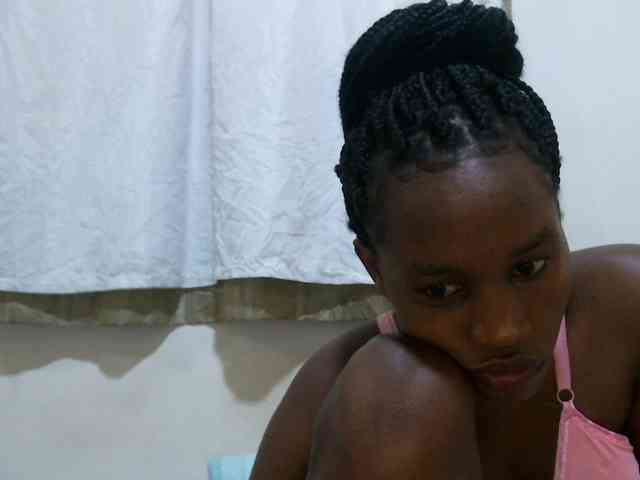 sweet-brown webcam