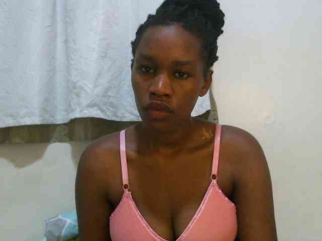 sweet-brown webcam