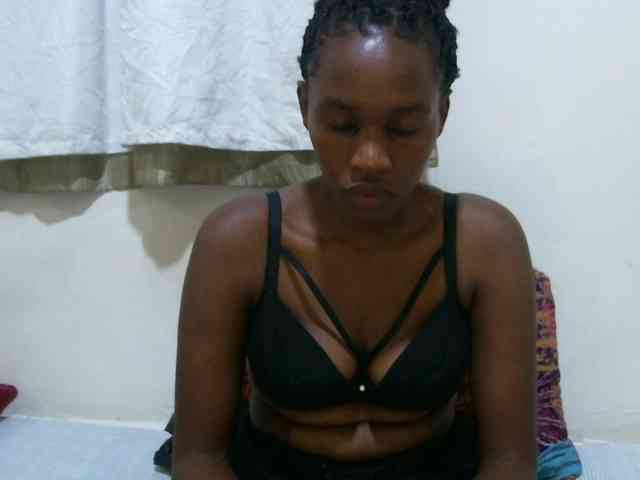 sweet-brown webcam