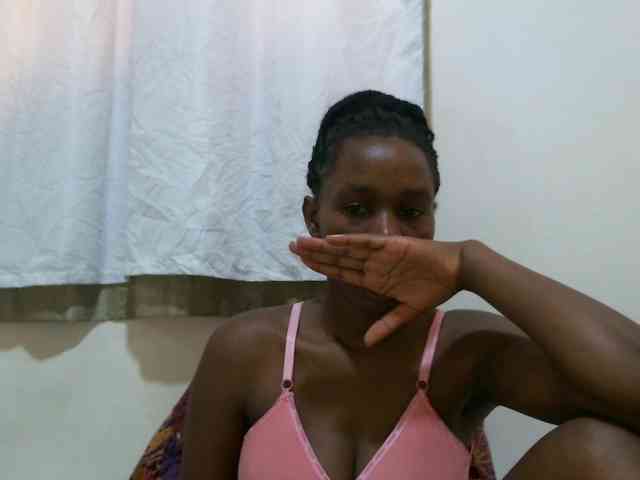 sweet-brown webcam