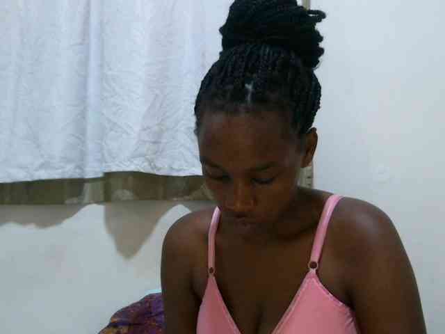 sweet-brown webcam